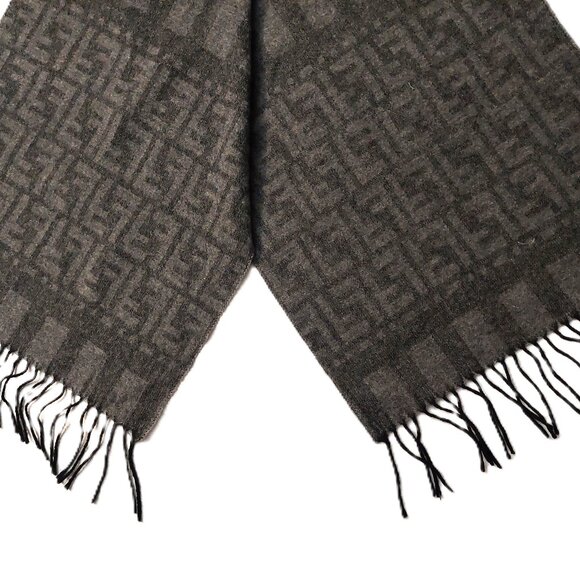 Vintage FENDI Dark Gray & Light Gray Monogram & Stripe Wool Scarf Fringes - Picture 5 of 7
